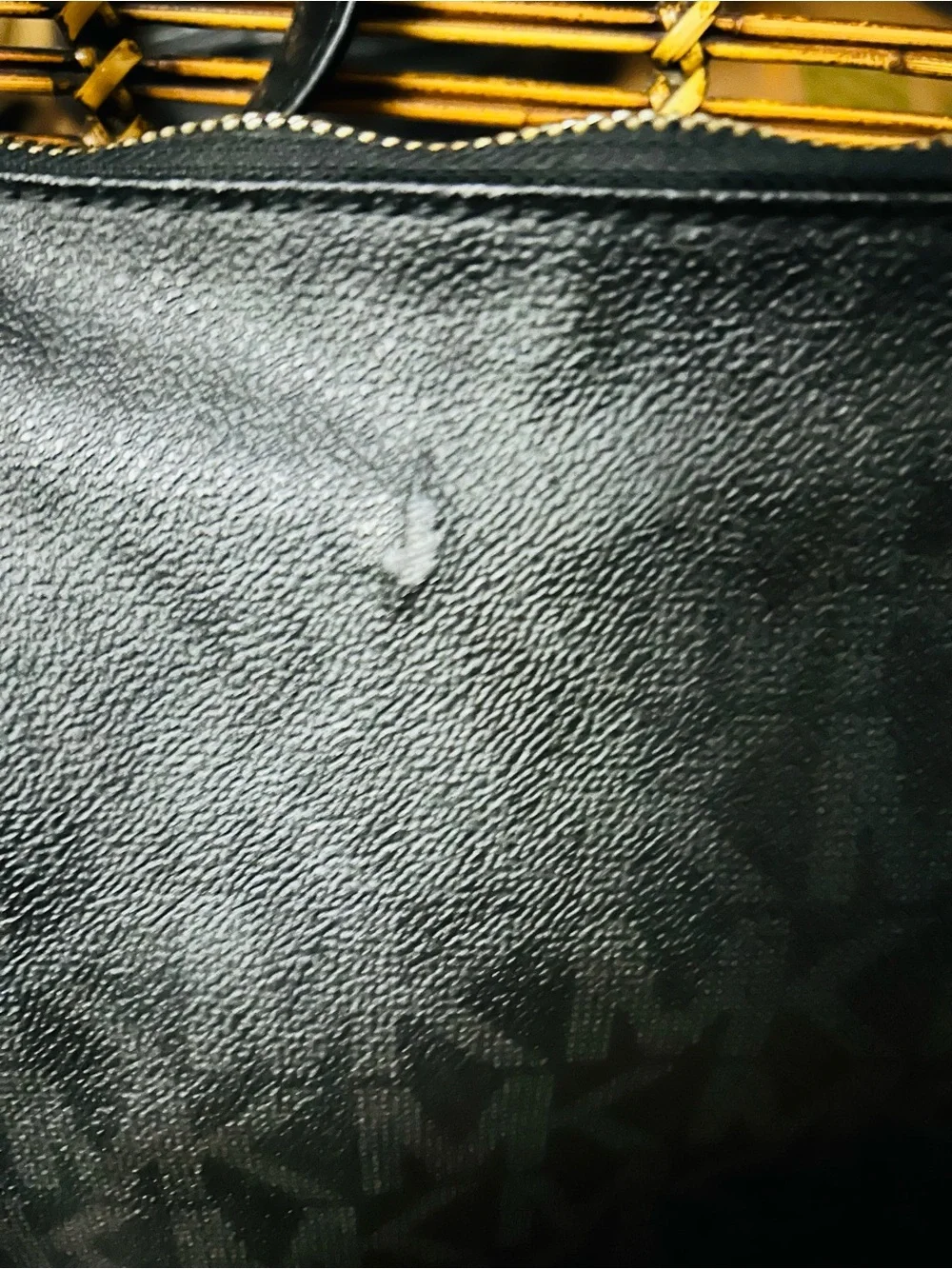 Michael Kors Jet Set Black Signature Tote W/Silver Hardware - Picture 5 of 7